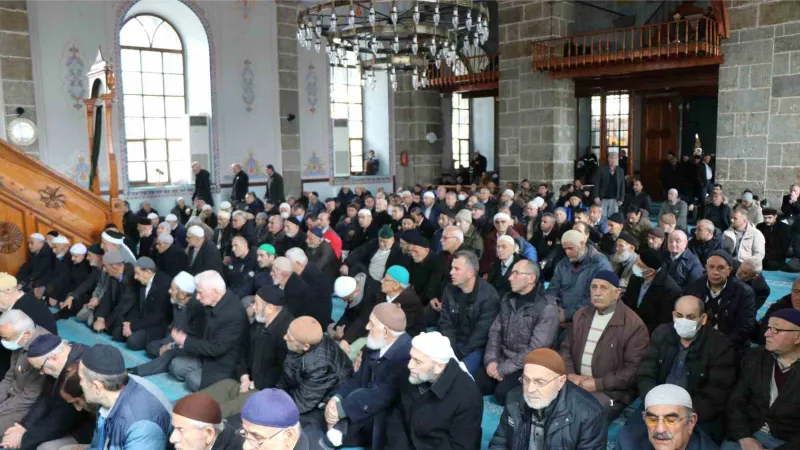 Samsun’da şehitler ve depremde hayatını kaybedenler için mevlit okutuldu