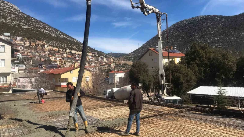 Akseki de mezarlık hizmet binası yapılıyor