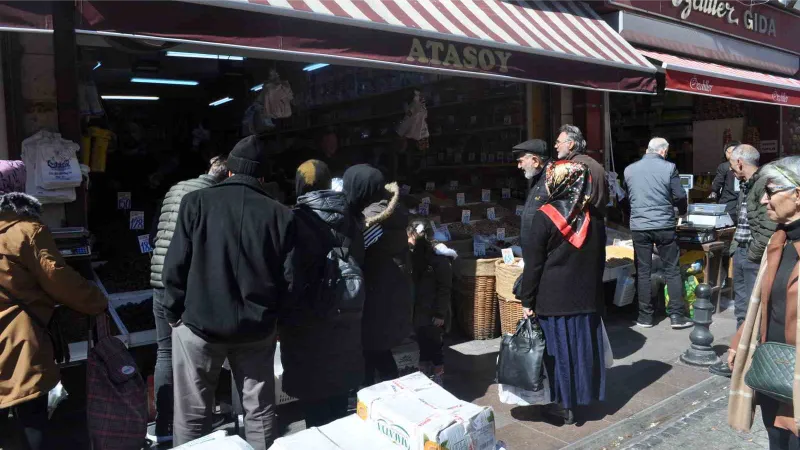 Eskişehir’de Ramazan alışverişi yoğunluğu yaşanıyor