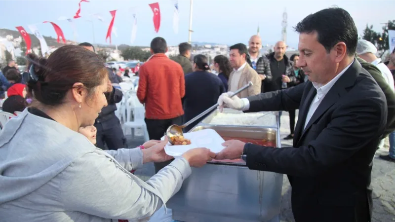 Mahallelerde belediye iftar programları