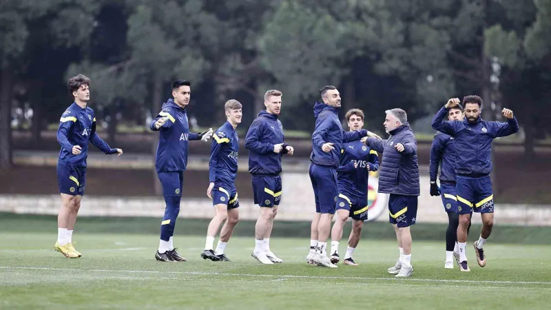 Fenerbahçe hazırlıklarına devam ediyor