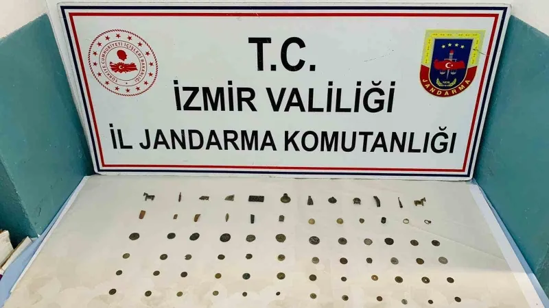 Tarihi eser kaçakçısı kıskıvrak yakalandı