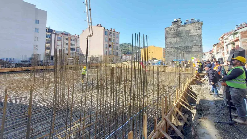 Büyük sel afetinde yıkılan müftülük binasının temeli yeniden atıldı