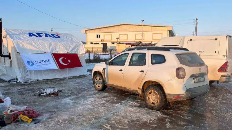 Deprem bölgesindeki enerji ihtiyacı için çalışıyorlar