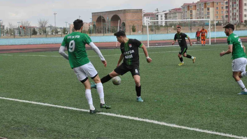 Kars 36 Spor: 6 Iğdır Es Spor: 2