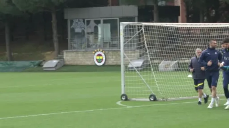 Fenerbahçe, Beşiktaş derbisinin hazırlıklarını sürdürdü