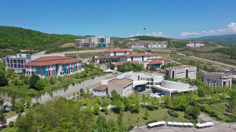 Düzce Üniversitesi, en başarılı 16. üniversite oldu