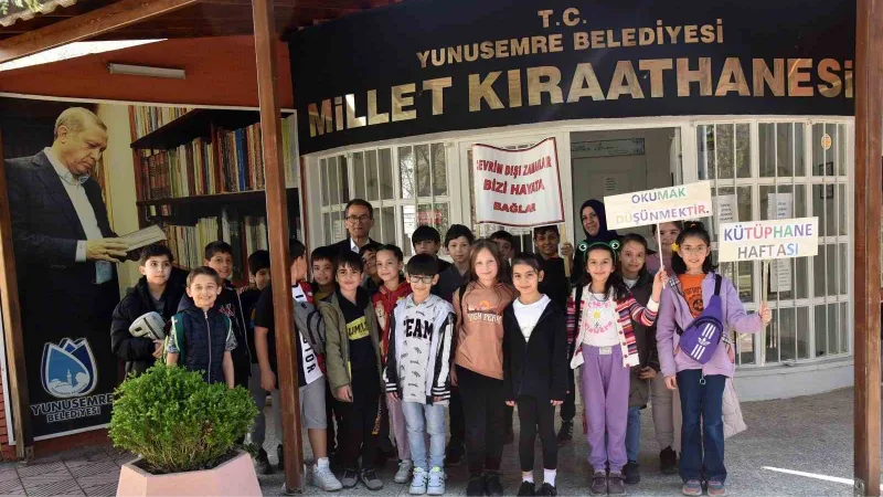 Millet Kıraathanesi Kütüphaneler Haftasında öğrencileri ağırlıyor