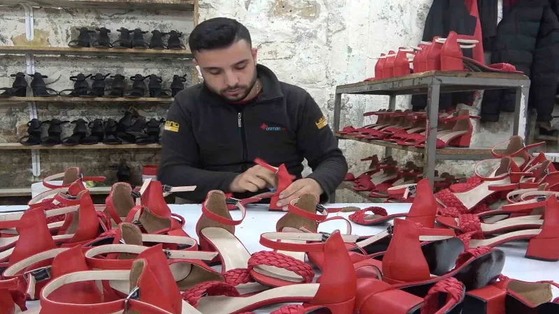 Türkiye’de ikinci sırada, günde 30 bin çift ayakkabı üretiliyor