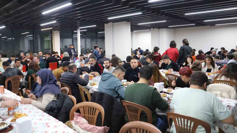 Sivas Bilim ve Teknoloji Üniversitesi ailesi iftar programında bir araya geldi