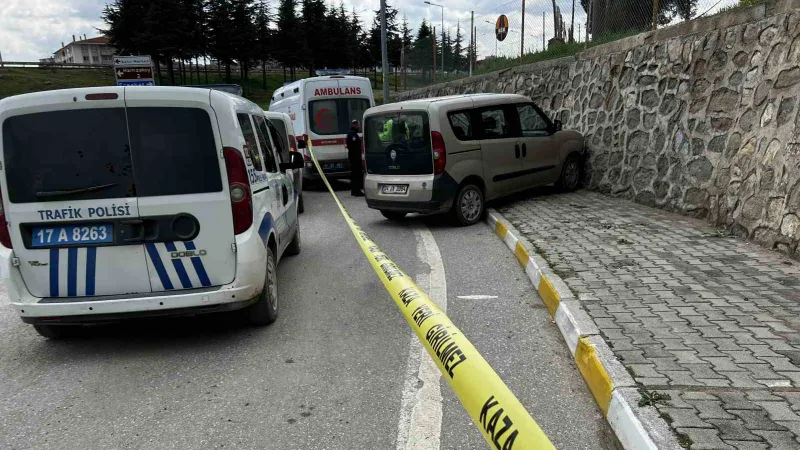 Gelibolu’da trafik kazası; 1 ölü