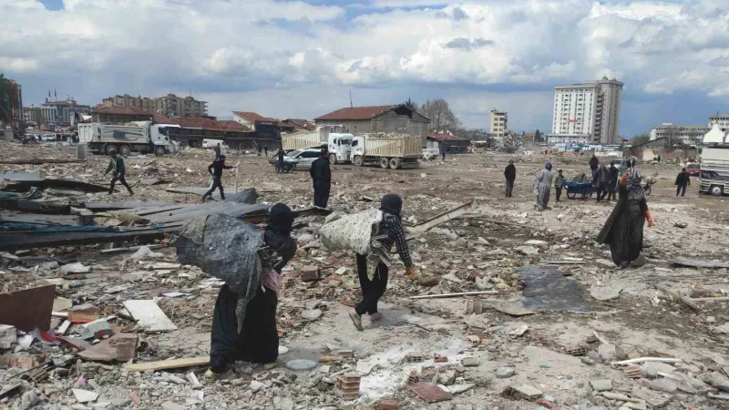 Hurdacıların tehlikeli ekmek parası mücadelesi