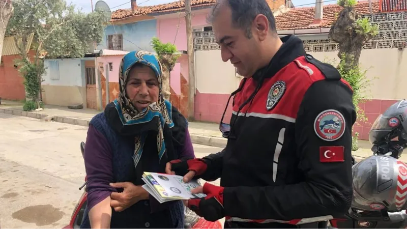 Ödemiş polisi, esnafı ve vatandaşları bilgilendirdi