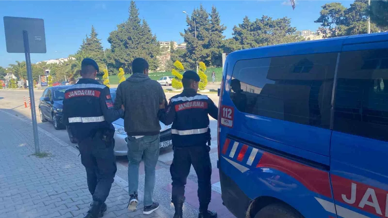 Firari 8 zanlı jandarma ekiplerince yakalandı