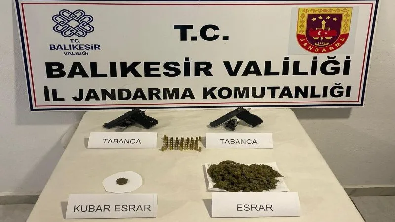 Ayvalık’ta 40 gram kubar esrar ele geçirildi