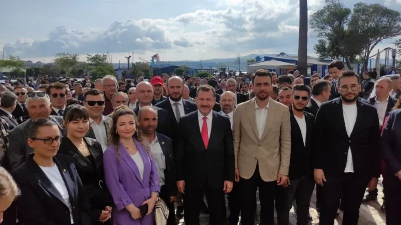 Bandırma’ya Büyükşehir Hizmet Binası hizmete girdi