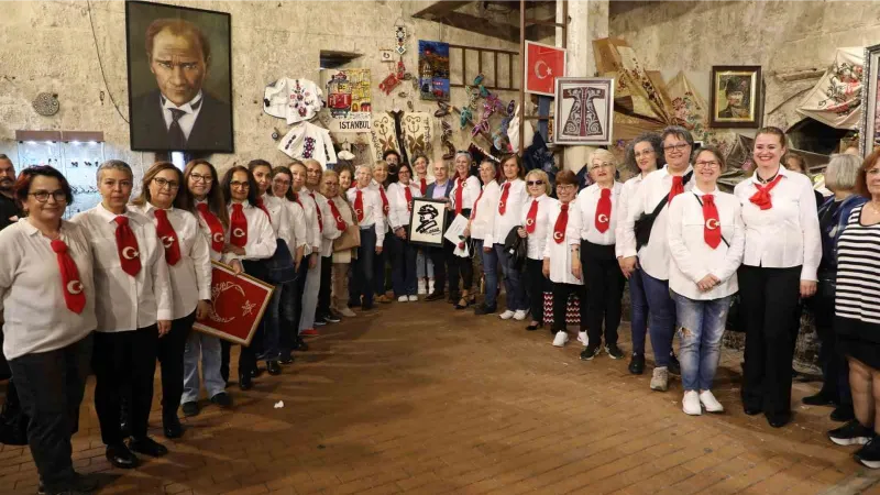 Cumhuriyetin 100’üncü yılında “Yüzde Yüz Sanat” sergisi açıldı