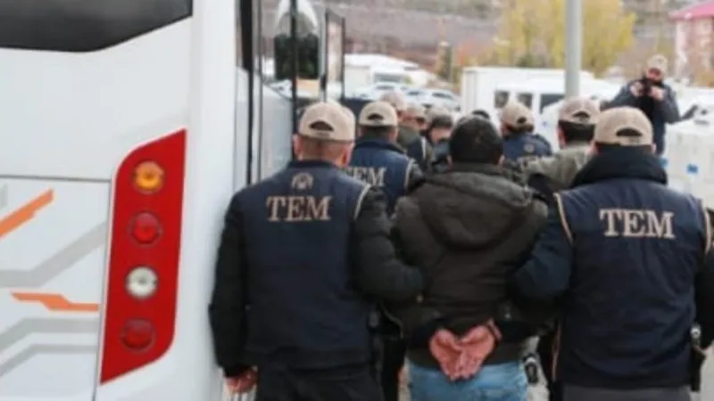 Hakkari’de terör operasyonu: 28 gözaltı