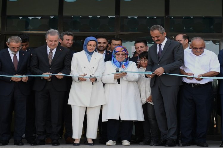 Bakan Özer İl Müdürlerini alarma geçirdi... 'Kayıtlarda kesinlikle bağış alınmayacak"