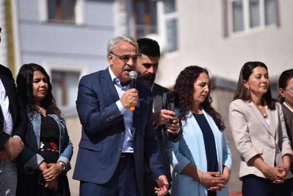 HDP'li Sancar: Bu halk 2 seçeneğe mahkum değildir