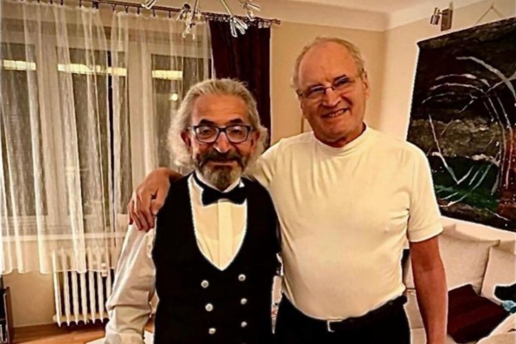Bursalı şair Dr. Hüsamettin Olgun'a uluslararası büyük onur