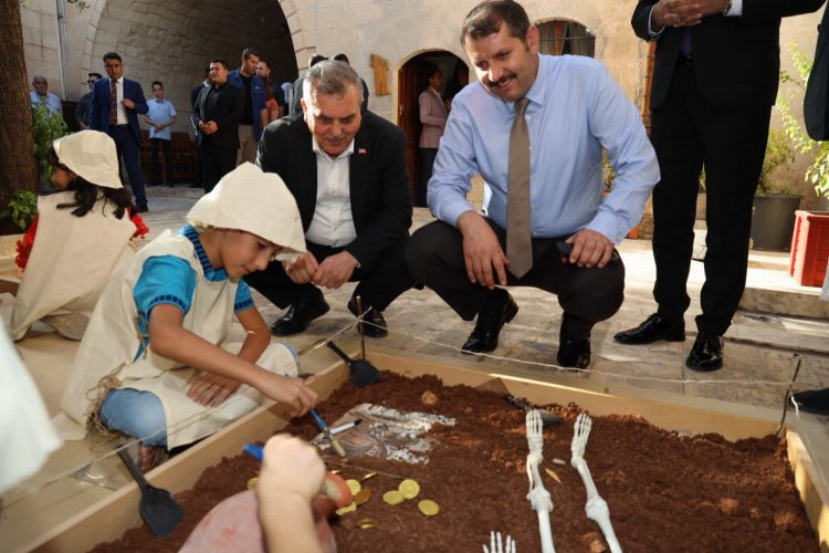 Şanlıurfa protokolü Sanat Sokağı'nda