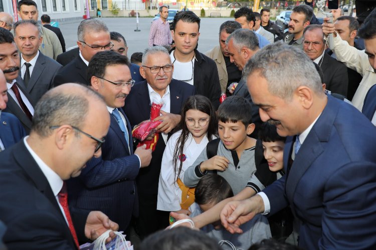 Milli Eğitim Bakanı Kayseri'de