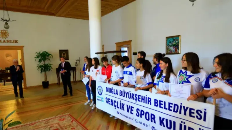 Muğlalı şampiyon sporculardan Başkan Gürün’e ziyaret