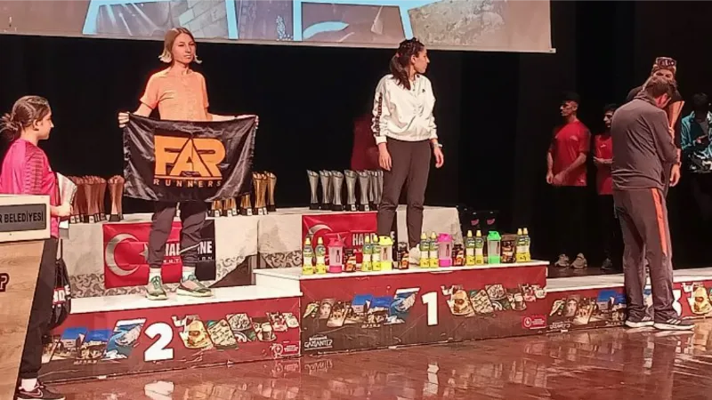 Manisalı atletler Gaziantep'te zirvede