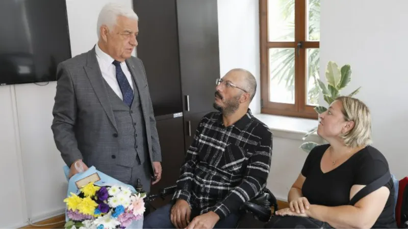 Muğla'da yeni evli çiftten Başkan Gürün’e teşekkür ziyareti