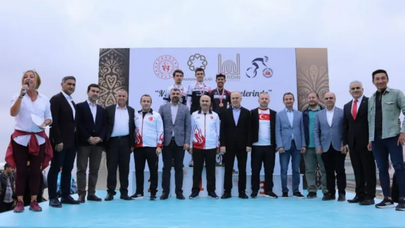 Dağ bisikletleri Mardin sokaklarını arşınladı