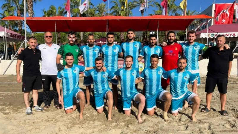 Plaj futbolunda ilk galibiyet Sakarya'nın