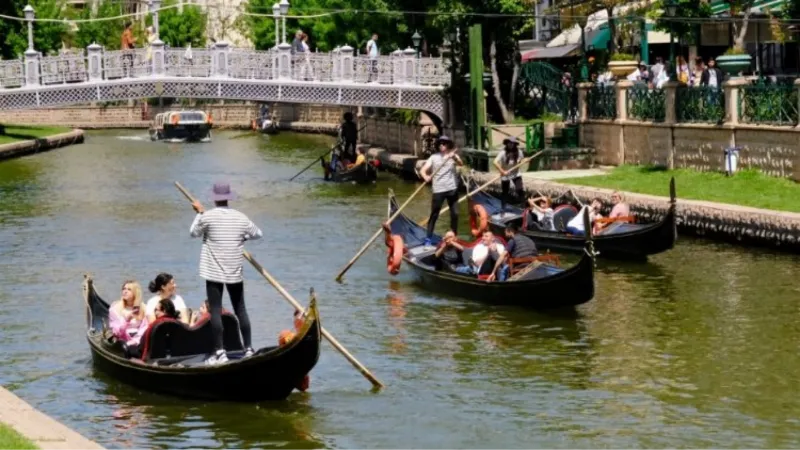 Eskişehir'e turist akını