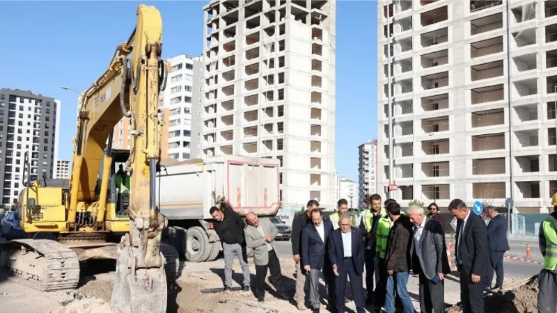 Memduh Büyükılıç'tan 'Turkovac' mucidinin adını yaşatan yola inceleme