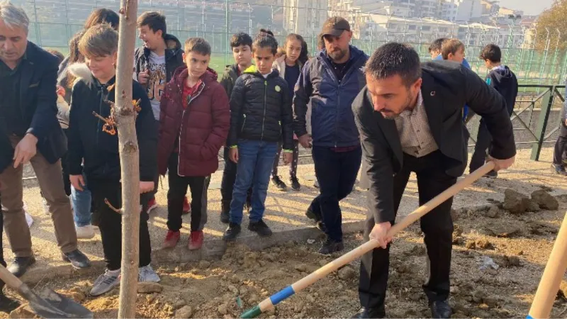 Bursa Kestel Belediyesi’nden ‘ağaç’ seferberliği