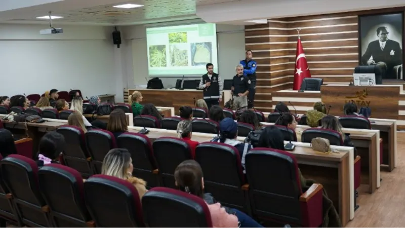 Hatay Büyükşehir personeline KADES eğitimi