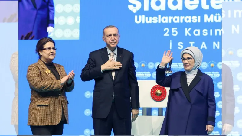 Cumhurbaşkanı Erdoğan: Toplumsal hayatın temel direği kadındır