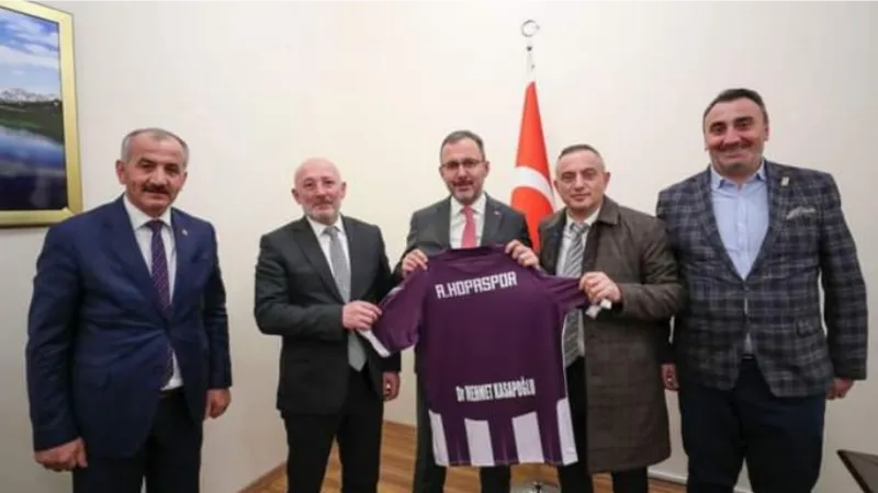 Artvin Hopaspor yeni stadına kavuşuyor