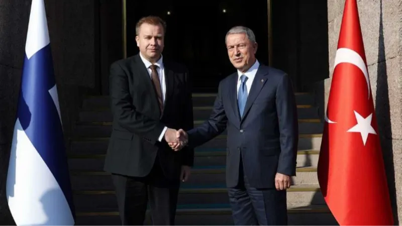 Finlandiya Savunma Bakanı Türkiye'de... Bakan Akar'dan 'güçlü TSK, güçlü NATO' vurgusu