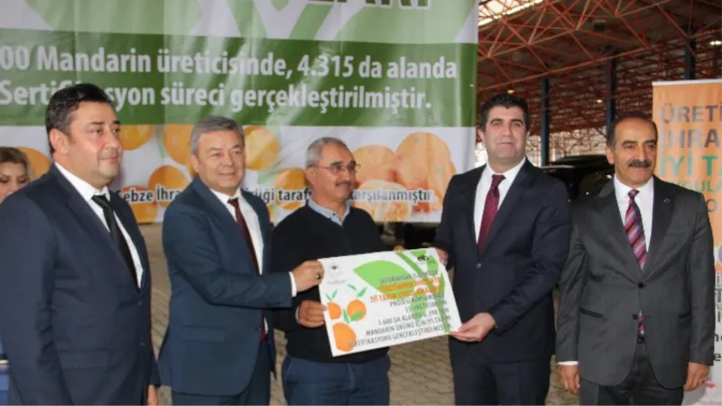 İzmir’de mandalina üreticileri 'İyi Tarım'la üretiyor