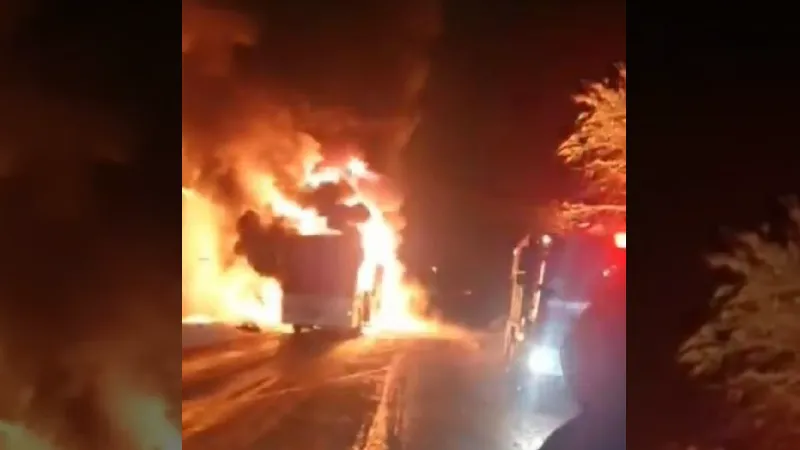 Trabzon'da polisleri taşıyan otobüs alev alev yandı