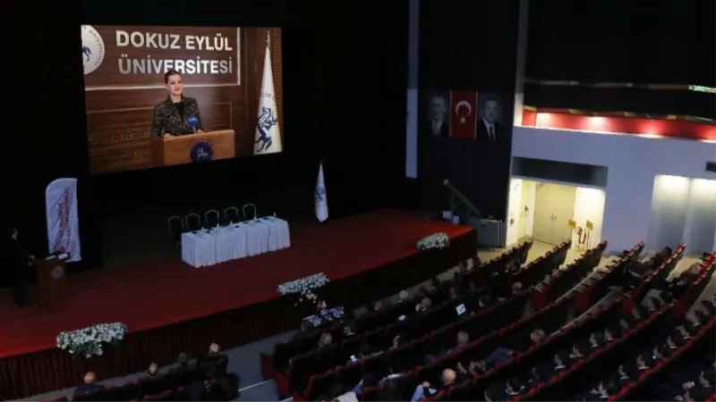 İzmir'de 'Atıksız Körfez' konuşuldu