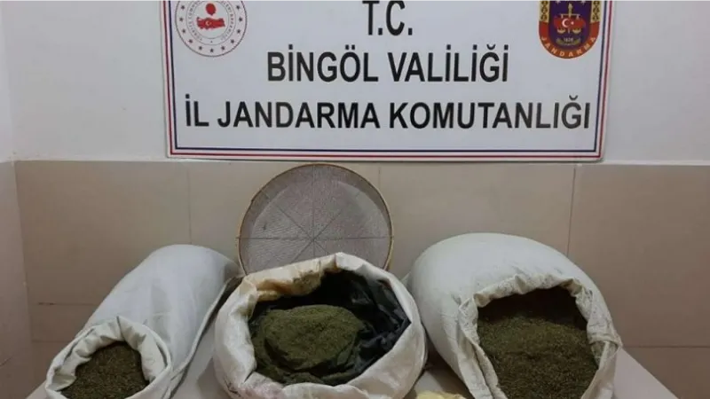 Bingöl’de 24 kilogram toz esrar ele geçirildi