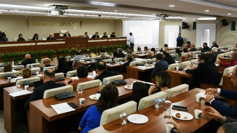 İzmir Karabağlar'ın araç filosu gençleşerek güçlenecek