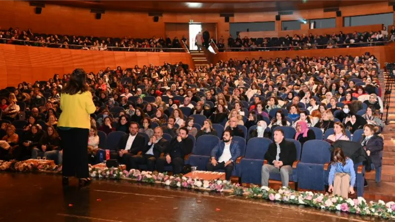 Bursa Büyükşehir'den eğitimcilere özel konferans