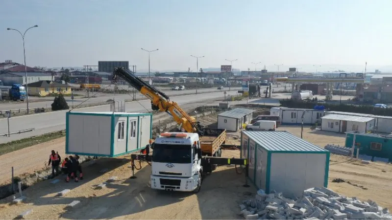 Hatay’da Konya'nın ilk konteynerleri yerleştiriliyor