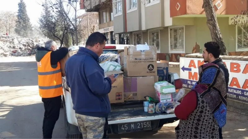 Manisa afet bölgesinde var gücüyle çalışıyor