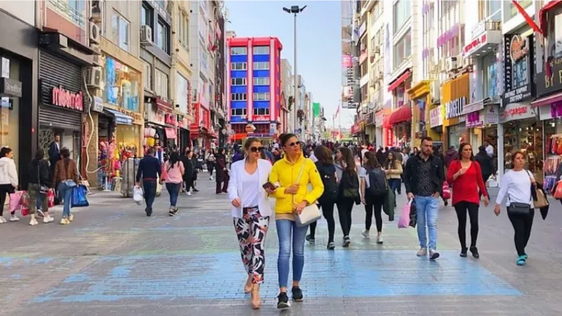 İstanbul'da bazı caddelere araç girişi yasaklandı