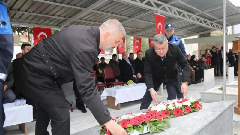 Üsküdar Vapuru şehitleri Gölcük'te dualarla anıldı