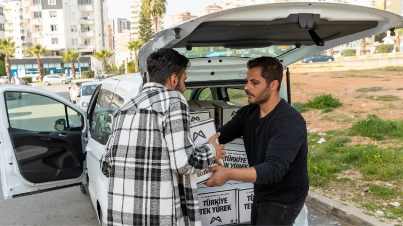 Büyükşehir’in sanatçılarından örnek davranış